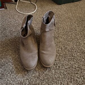 Stylish Tan Ankle Boots for Women